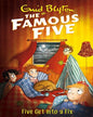 Famous Five: Five Get Into A Fix 17 by Enid Blyton [Paperback] - versoz.com