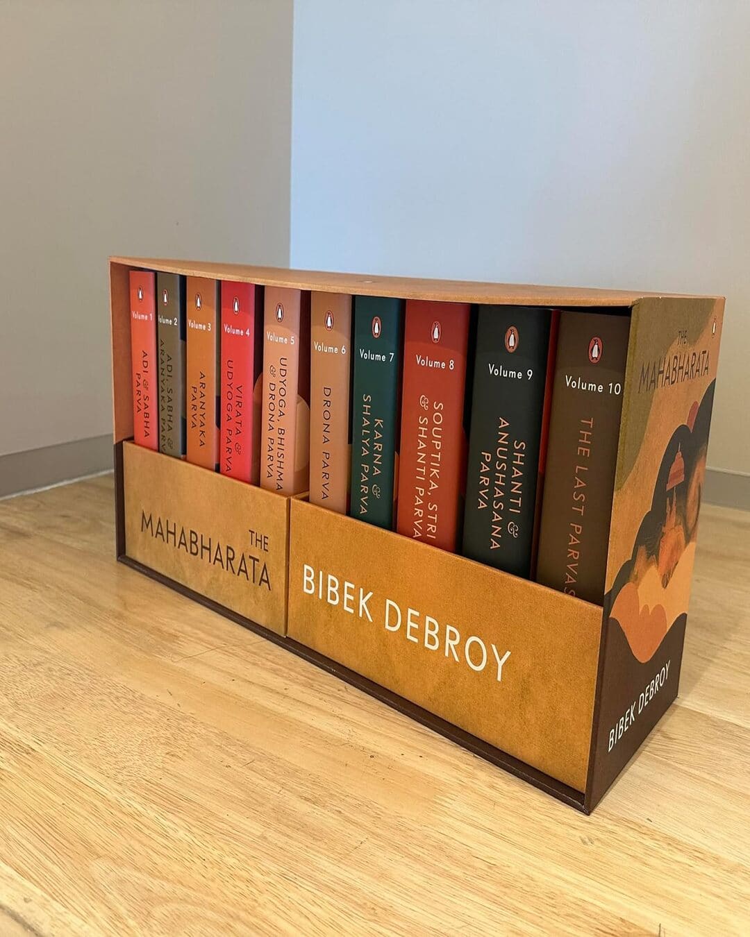 The Mahabharata Vol 1- 10 by Bibek Debroy [Hardcover] - versoz.com
