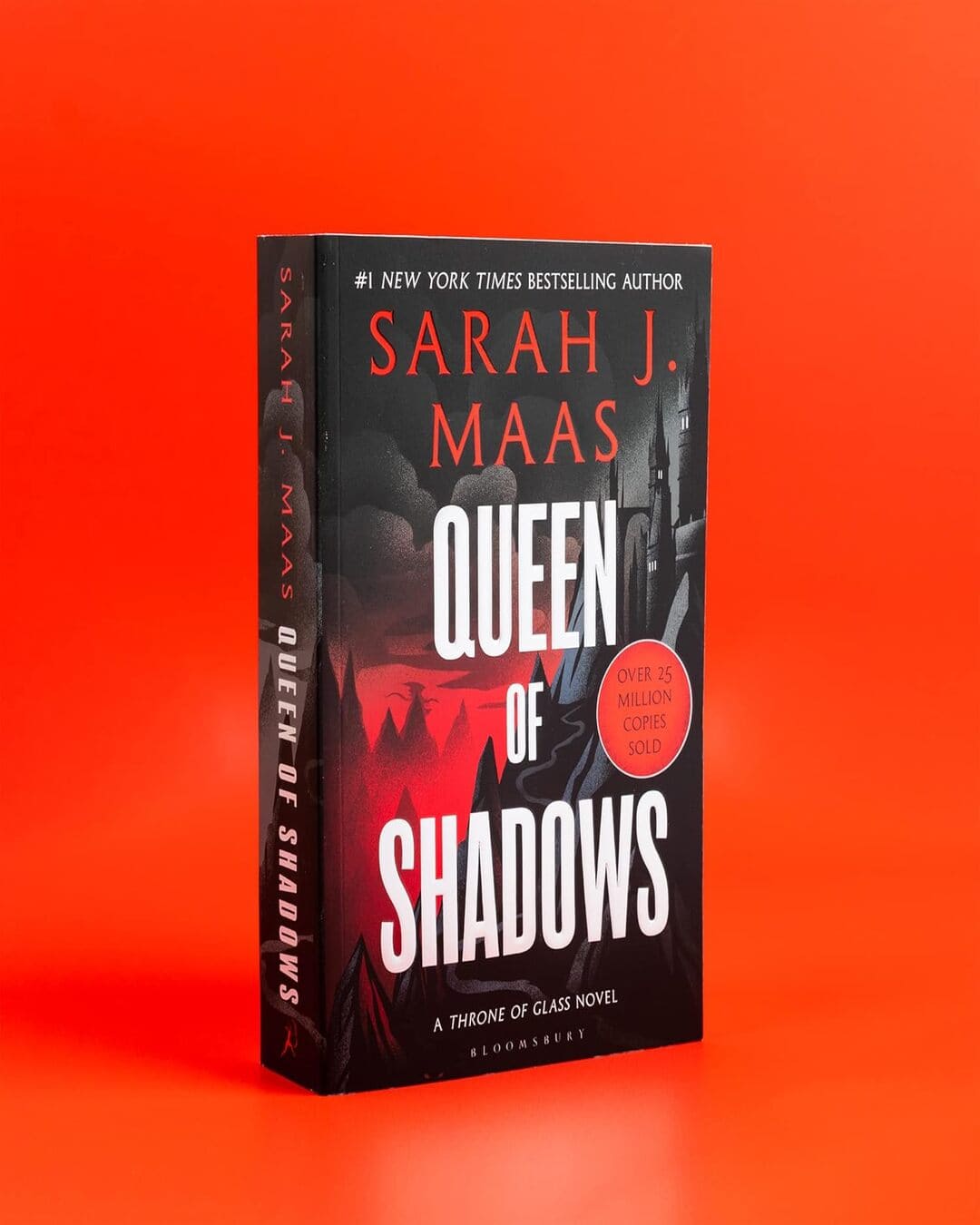 Queen Of Shadows: by Sarah J. Maas [Paperback] - versoz.com