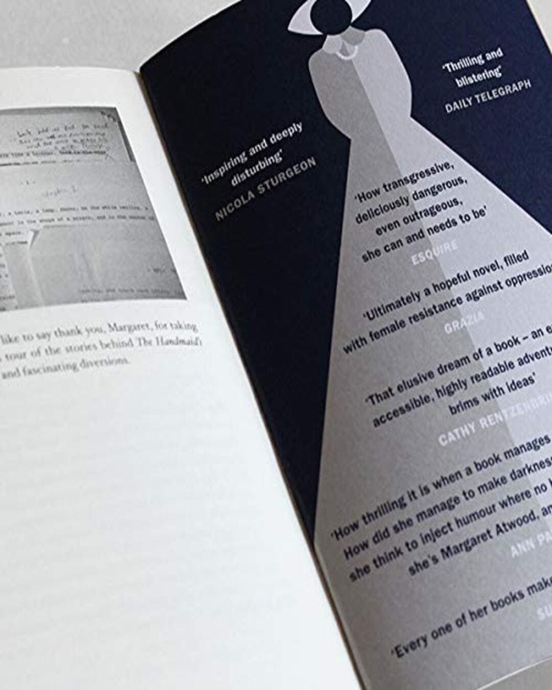The Testaments (Lead Title) [Paperback] - versoz.com