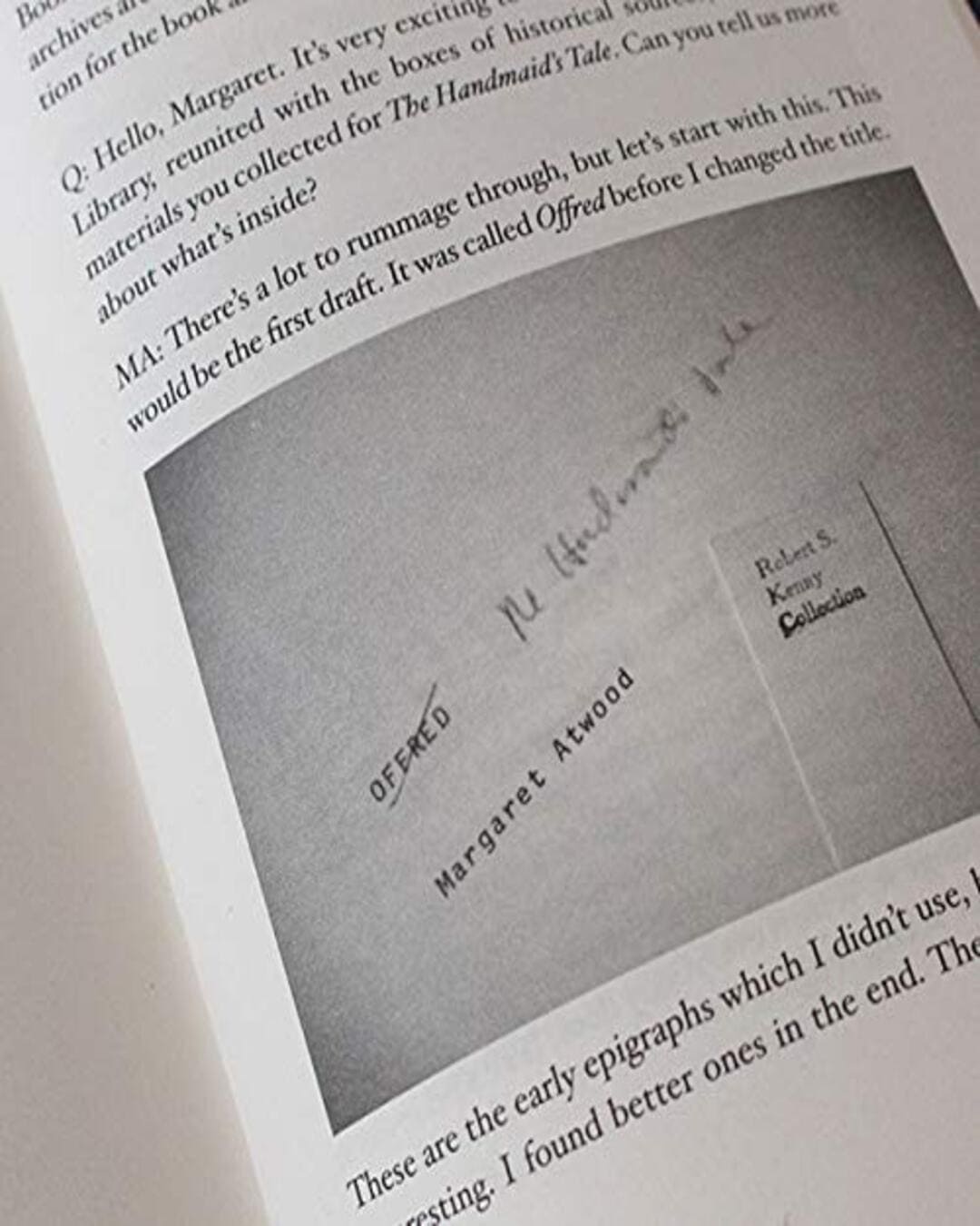 The Testaments (Lead Title) [Paperback] - versoz.com