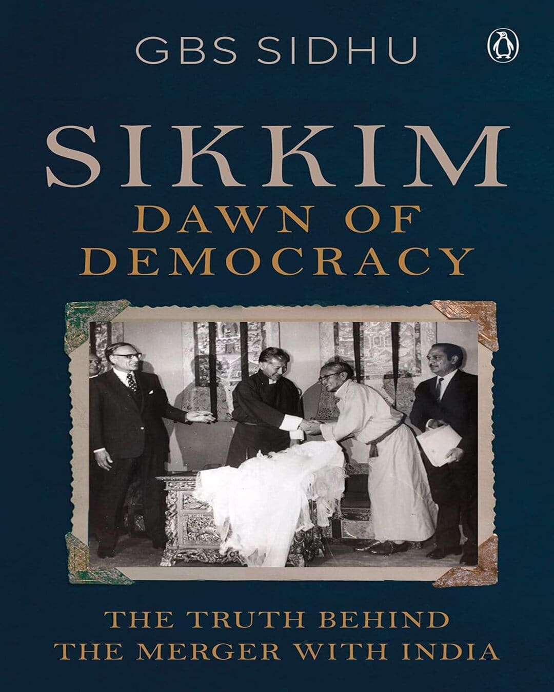 Sikkim - Dawn of Democracy [Hardcover] - versoz.com