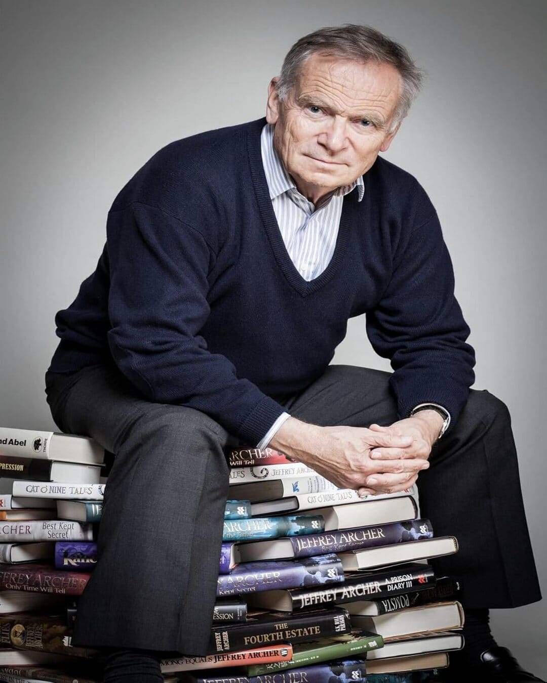 Honour Among Thieves by Jeffrey Archer [Paperback] - versoz.com